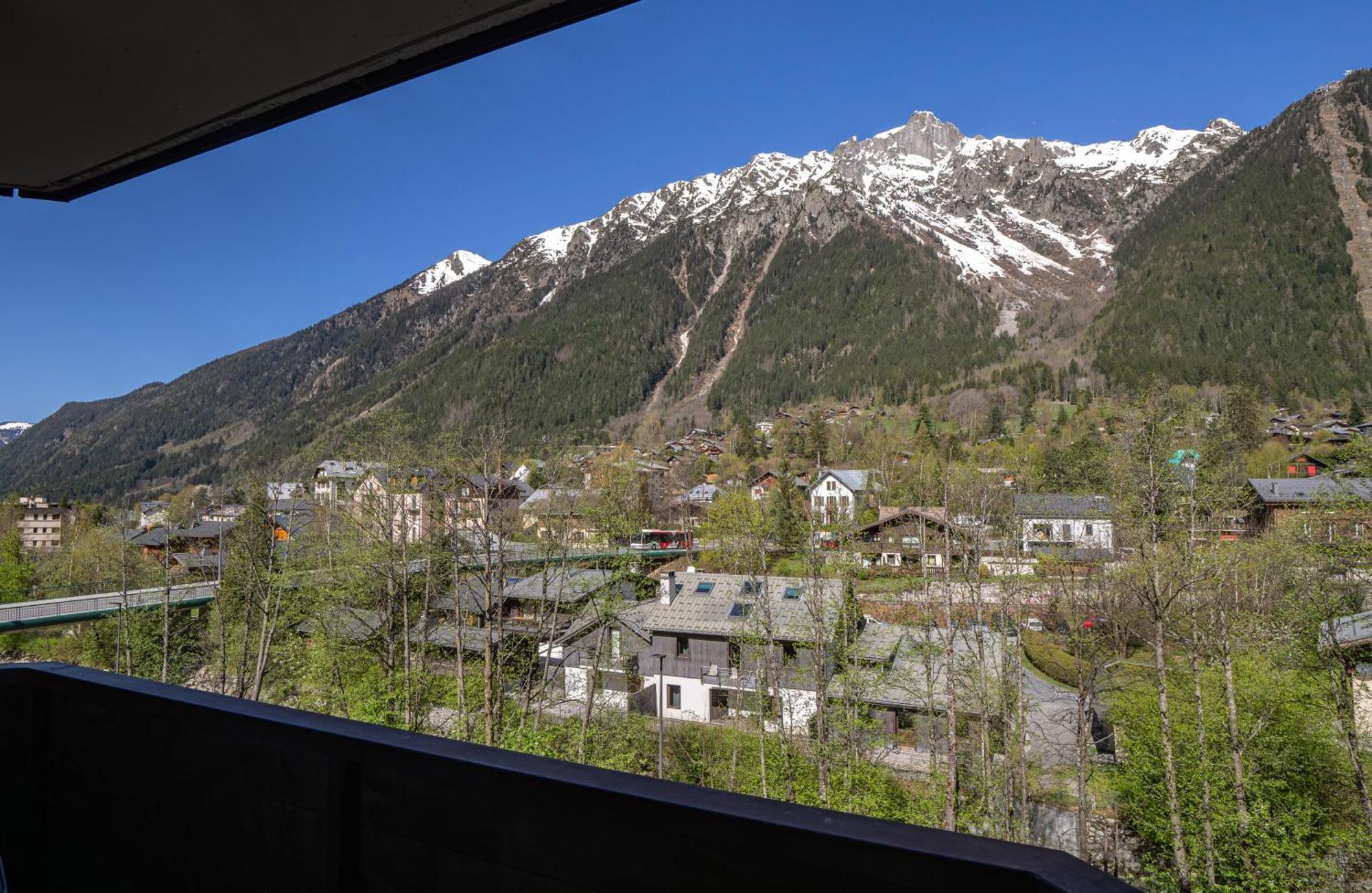 Apartment Grepon 3A - A Central Chamonix Haven Exterior photo
